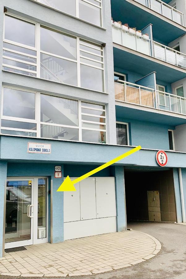 Cozy Apartment - Citycentre - Freeparking - Selfcheck-In Liptovský Mikuláš Eksteriør bilde